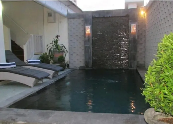 Villa Sun Shoot Seminyak (Bali)